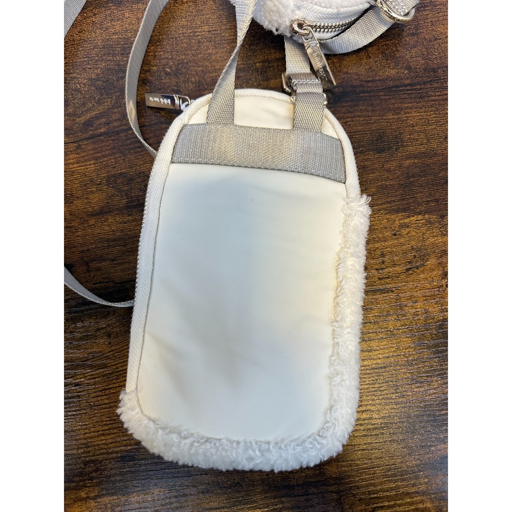Lululemon Modular Phone Crossbody Bag Fleece Sherpa W/ Attached Coin Purse White - Picture 8 of 12